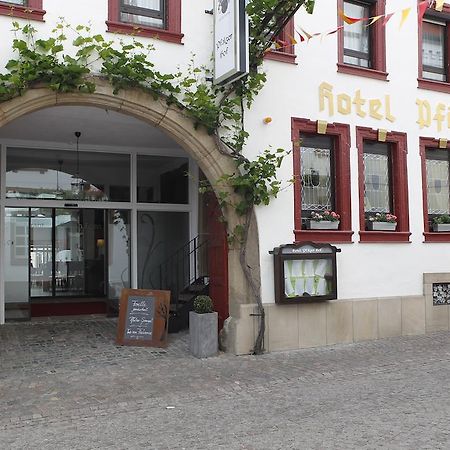 Hotel-Restaurant Pfaelzer Hof Edenkoben Esterno foto