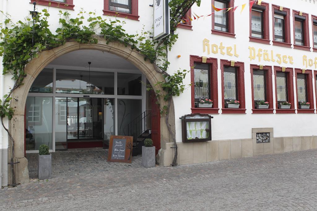 Hotel-Restaurant Pfaelzer Hof Edenkoben Esterno foto